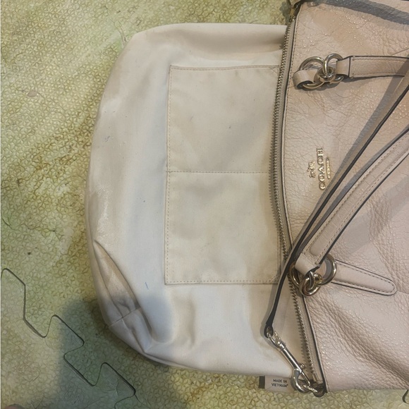 Coach Kelsey Satchel in Cream - Picture 8 of 9